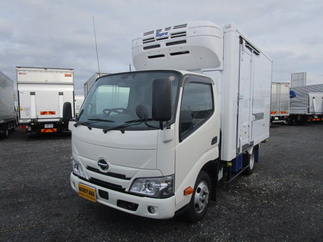 デュトロ 冷蔵・冷凍車
