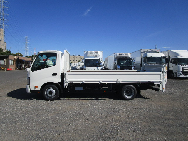 日野 デュトロ 2KG-XZU712M(2WD)の写真4