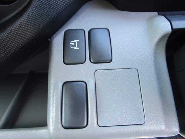 日野 デュトロ 2KG-XZU712M(2WD)の写真14