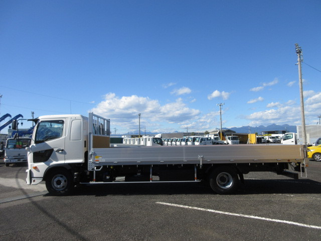 日野 レンジャー 2PG-FD2ABG(2WD)の写真5