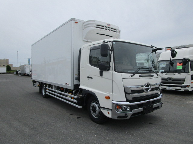 日野 レンジャー 2KG-FE2ACG(2WD)の写真2