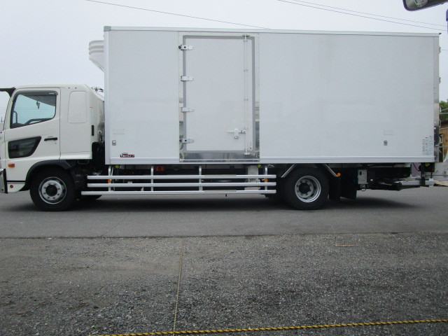 日野 レンジャー 2KG-FE2ACG(2WD)の写真5