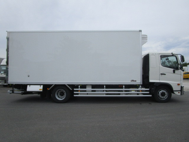 日野 レンジャー 2KG-FE2ACG(2WD)の写真6