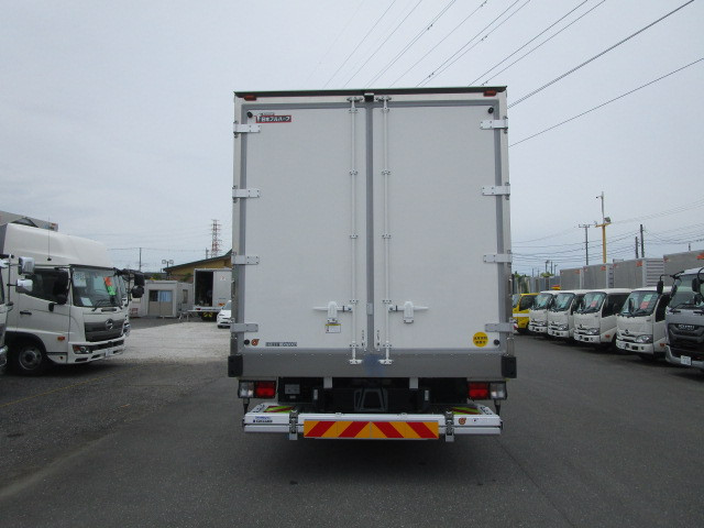 日野 レンジャー 2KG-FE2ACG(2WD)の写真7