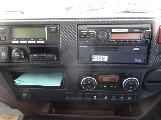日野 レンジャー 2KG-FE2ACG(2WD)の写真19