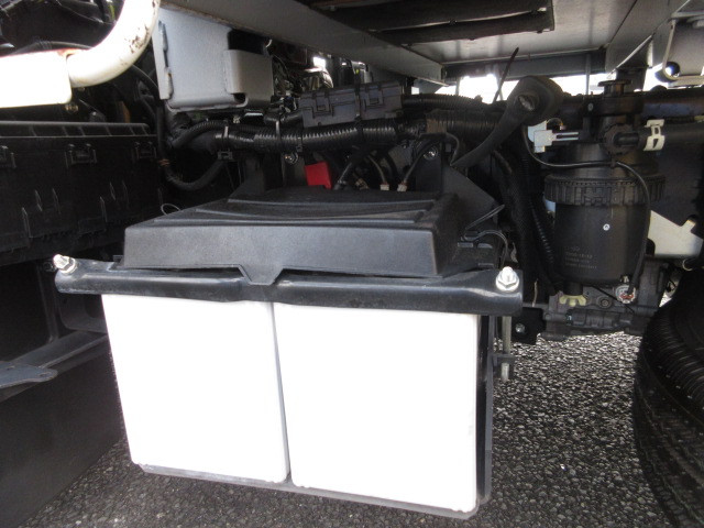 日野 デュトロ 2KG-XZU605M(2WD)の写真42