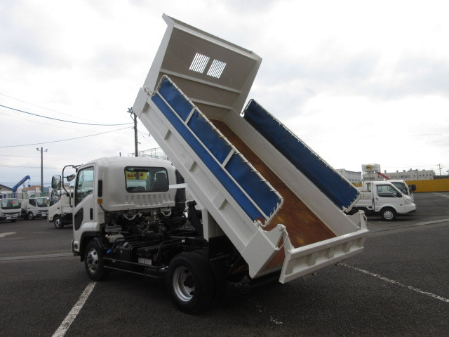 いすゞ フォワード 2PG-FRR90S1(2WD)の写真9