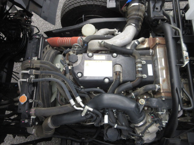 いすゞ フォワード 2PG-FRR90S1(2WD)の写真23