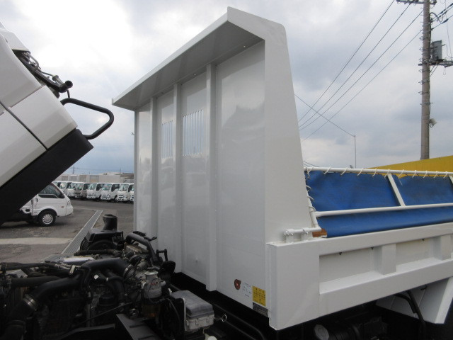 いすゞ フォワード 2PG-FRR90S1(2WD)の写真28