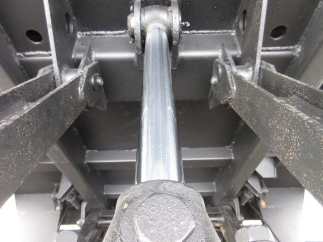 いすゞ フォワード 2PG-FRR90S1(2WD)の写真39