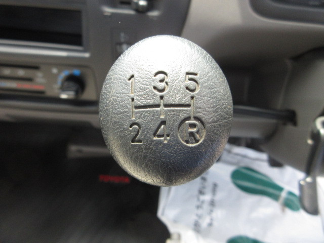 トヨタ タウンエーストラック GK-KM75(2WD)の写真16