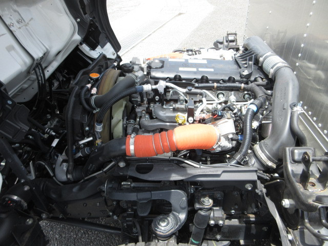 いすゞ エルフ 2RG-NKS88AN(4WD)の写真22