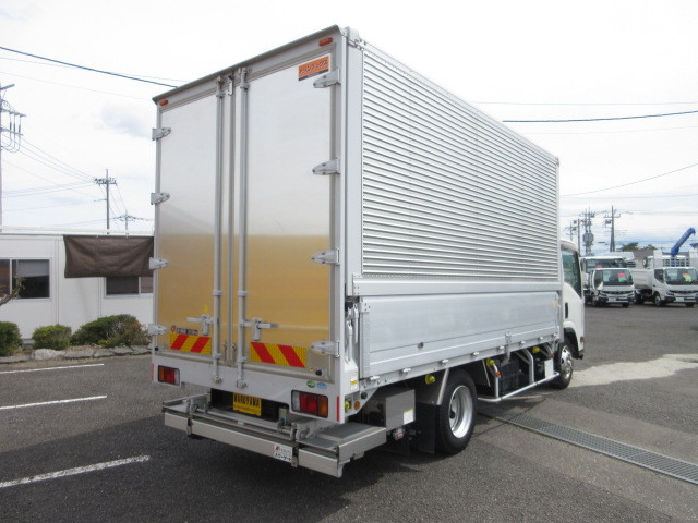 いすゞ エルフ TPG-NPR85AN(2WD)の写真4