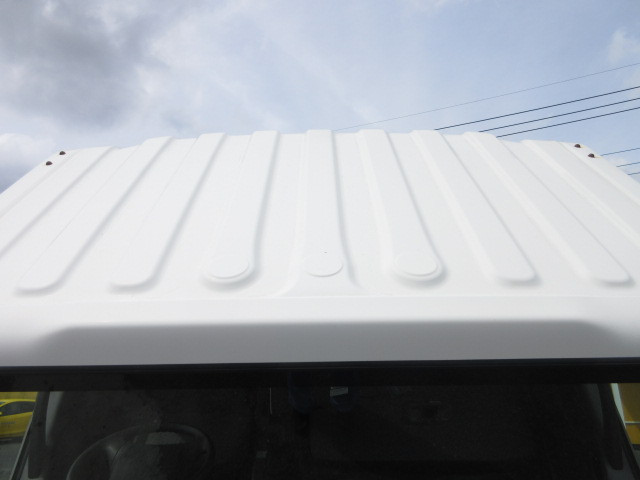 いすゞ エルフ TPG-NPR85AN(2WD)の写真12