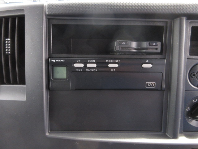 いすゞ エルフ TPG-NPR85AN(2WD)の写真18