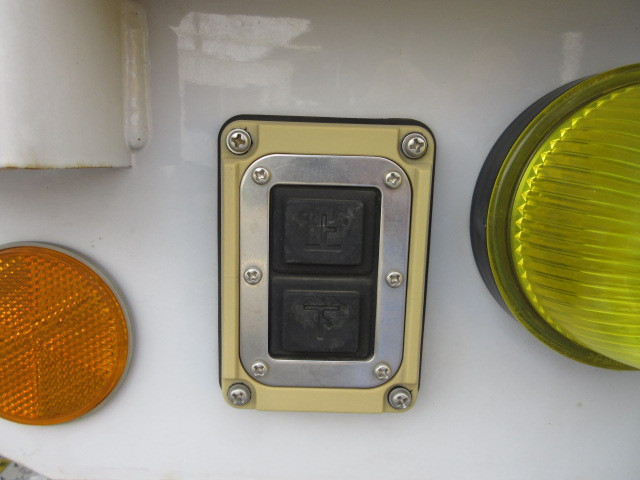 いすゞ エルフ TPG-NPR85AN(2WD)の写真41