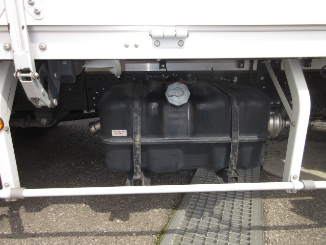いすゞ エルフ TPG-NPR85AN(2WD)の写真43