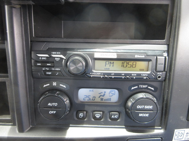 いすゞ フォワード 2RG-FTR90V2(2WD)の写真24