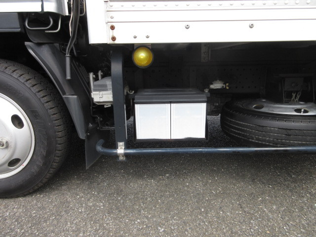 いすゞ エルフ TRG-NHS85AN(4WD)の写真41