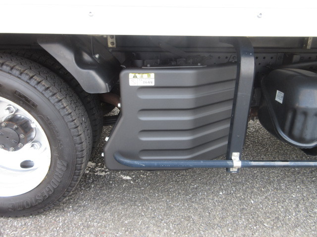 いすゞ エルフ TRG-NHS85AN(4WD)の写真44