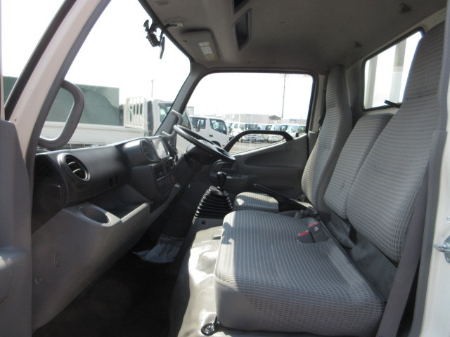 トヨタ トヨエース TKG-XZU655(2WD)の写真25