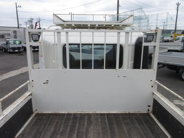日野 レンジャー 2KG-FD2ABA(2WD)の写真12