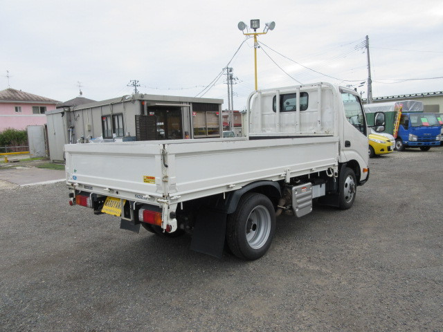 トヨタ ダイナ 2DG-XZC675(4WD)の写真4