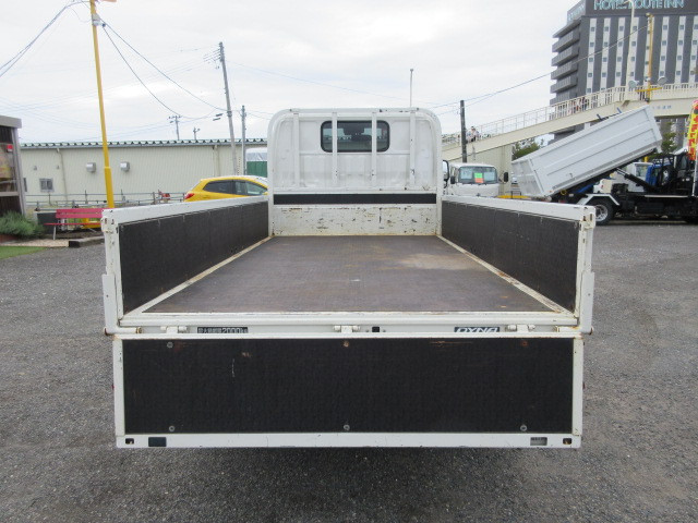 トヨタ ダイナ 2DG-XZC675(4WD)の写真8