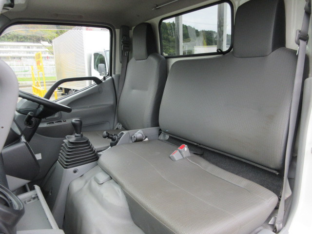 トヨタ ダイナ 2DG-XZC675(4WD)の写真20