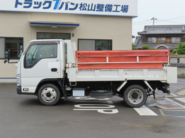 いすゞ エルフ TPG-NKR85AN(2WD)の写真4