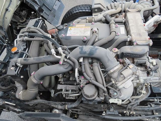 いすゞ フォワード TKG-FRR90S2(2WD)の写真5