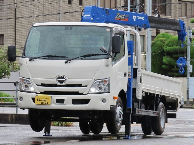 日野 デュトロ 2KG-XZU720M(2WD)の写真1