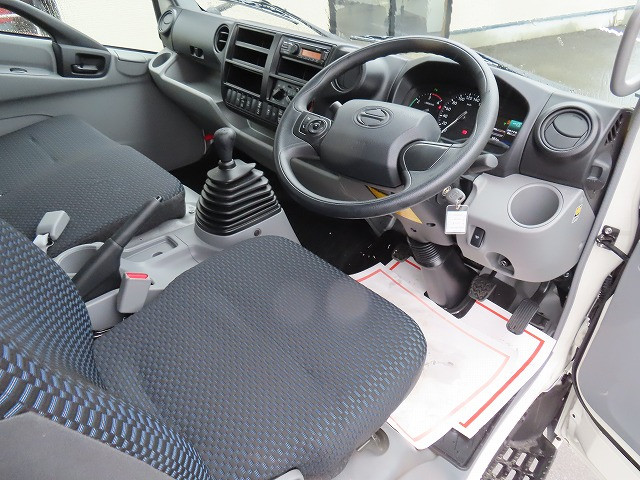 日野 デュトロ 2KG-XZU720M(2WD)の写真10