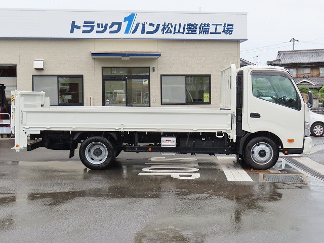 日野 デュトロ 2DG-XZU712M(2WD)の写真4