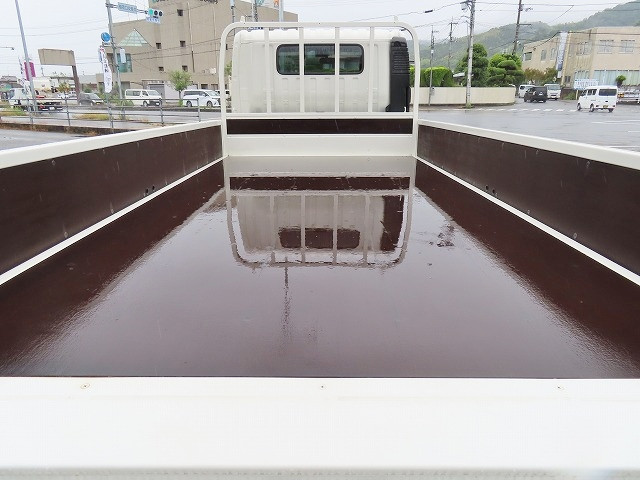 日野 デュトロ 2DG-XZU712M(2WD)の写真25