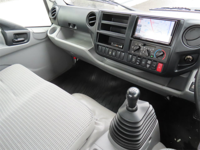 日野 デュトロ 2KG-XZU720M(2WD)の写真18