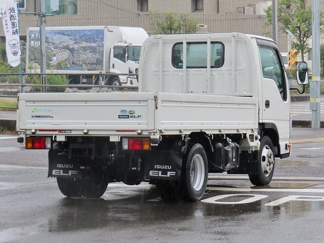 いすゞ エルフ TRG-NJR85A(2WD)の写真2