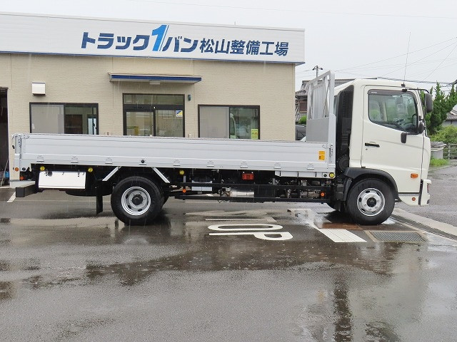 日野 レンジャー 2KG-GC2ABA(2WD)の写真4