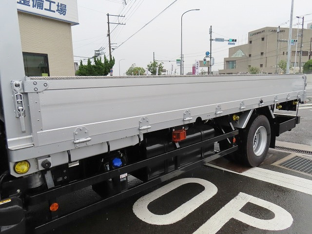 日野 レンジャー 2KG-GC2ABA(2WD)の写真35