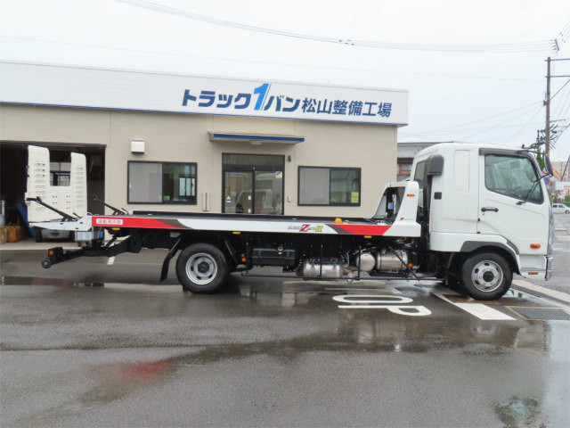 三菱 ファイター 2KG-FK65F(2WD)の写真3