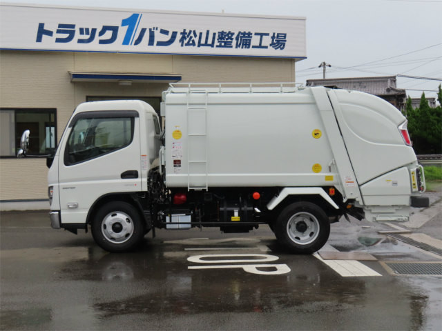 三菱 キャンター 2RG-FEAV0(2WD)の写真3