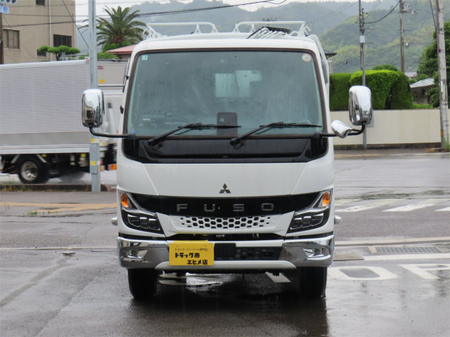 三菱 キャンター 2RG-FEAV0(2WD)の写真5