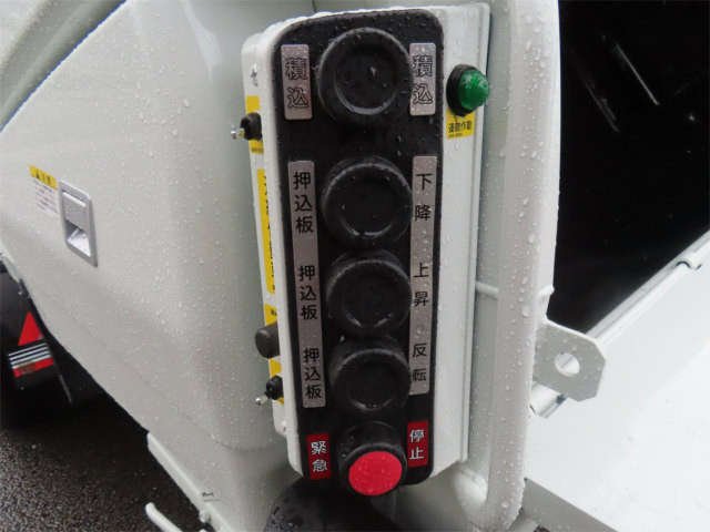 三菱 キャンター 2RG-FEAV0(2WD)の写真37