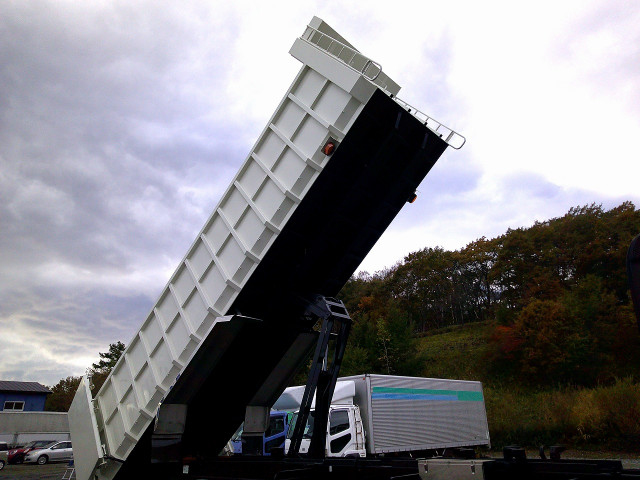 日野 プロフィア 2DG-FS1AHE(6x4)の写真10