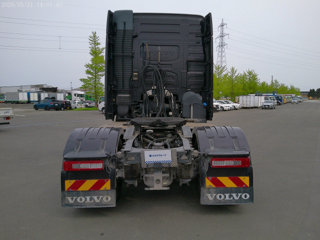 ボルボ FH トラクター 2DG-KA2TDA2(2WD)の写真5