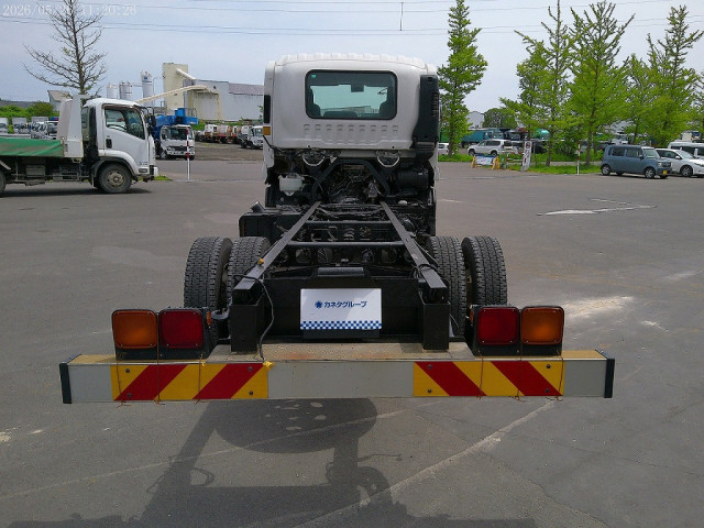 いすゞ フォワード TKG-FRS90S2(4WD)の写真5