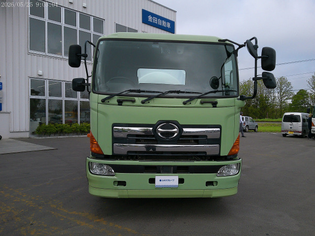 日野 プロフィア QPG-FS1AKDA(6x4)の写真3