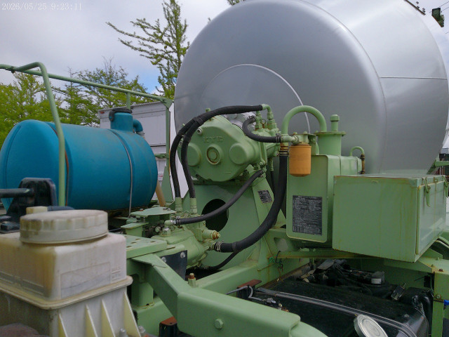 日野 プロフィア QPG-FS1AKDA(6x4)の写真11