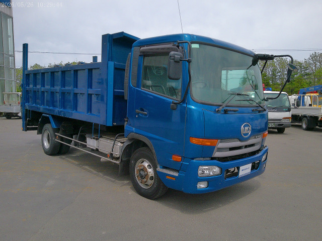 UD コンドル SKG-MK38L(2WD)の写真2