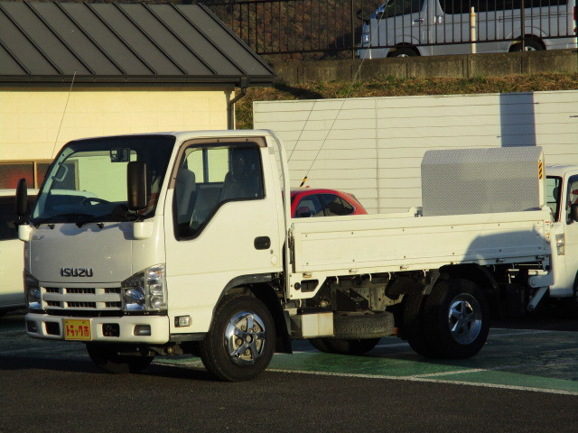 いすゞ エルフ SKG-NKR85A 2WD